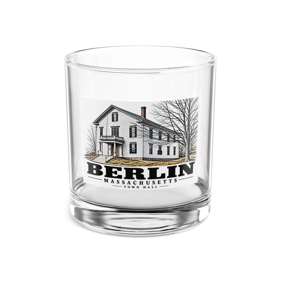 Illustrated Town Hall in Berlin on rocks glass